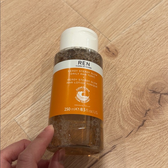 Ren Clean Skincare kit - Picture 5 of 6